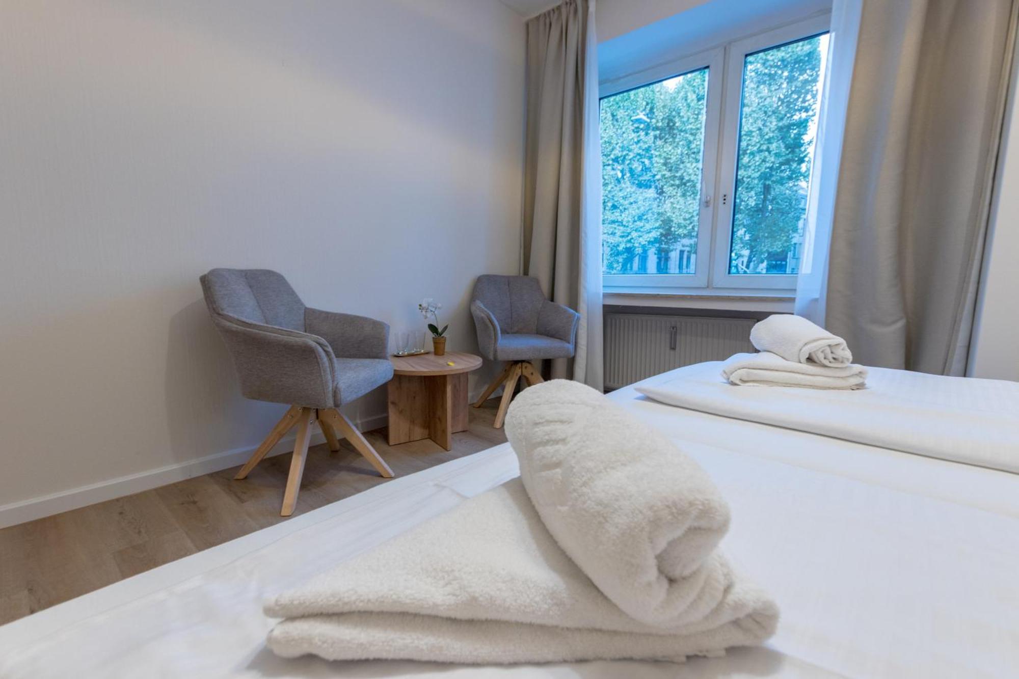 Hotel Doerenkamp Self-Check-In Dusseldorf Bagian luar foto