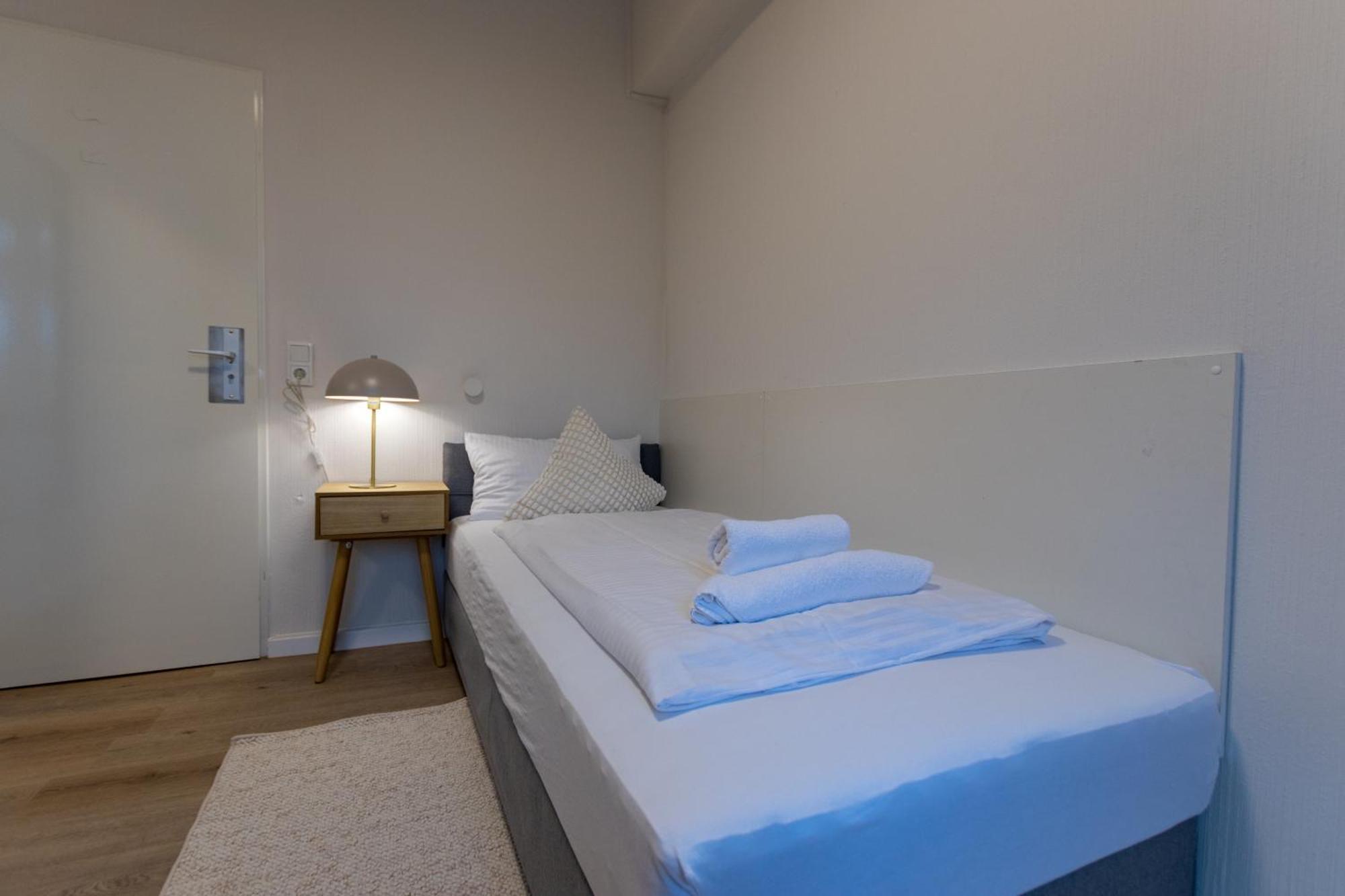 Hotel Doerenkamp Self-Check-In Dusseldorf Bagian luar foto