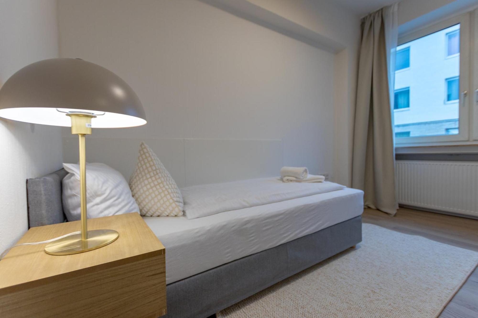 Hotel Doerenkamp Self-Check-In Dusseldorf Bagian luar foto