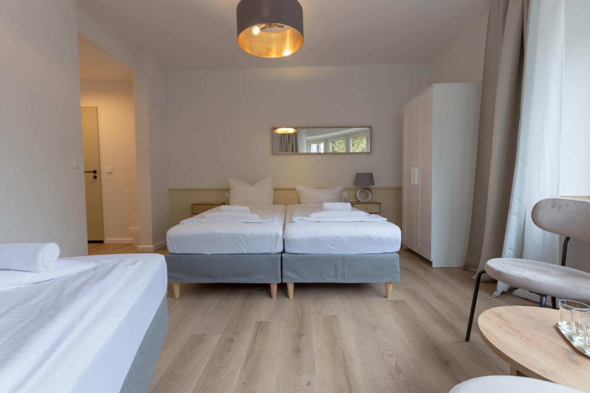 Hotel Doerenkamp Self-Check-In Dusseldorf Bagian luar foto